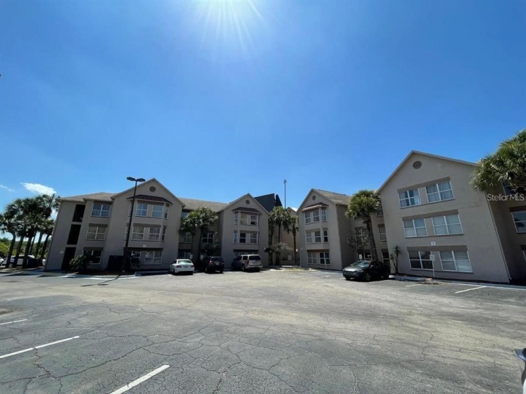 3100 PARKWAY BOULEVARD, KISSIMMEE, Florida 34747, 1 Bedroom Bedrooms, ,1 BathroomBathrooms,Residential,For Sale,PARKWAY,A4526559