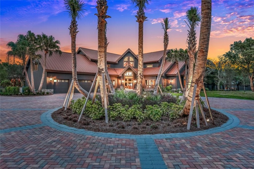 4015 COUNTRY CLUB ROAD, WINTER HAVEN, Florida 33881, 4 Bedrooms Bedrooms, ,4 BathroomsBathrooms,Residential,For Sale,COUNTRY CLUB,L4928297