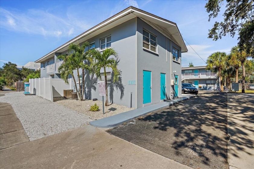 2055 ARLINGTON STREET, SARASOTA, Florida 34239, ,Residential Income,For Sale,ARLINGTON,A4526738