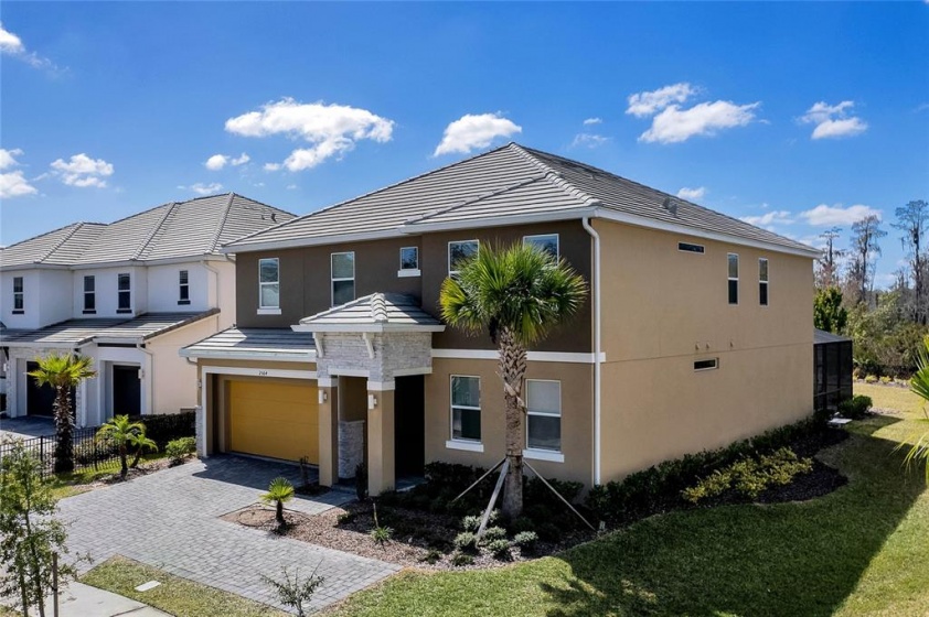 2564 SHANTI DRIVE, KISSIMMEE, Florida 34746, 9 Bedrooms Bedrooms, ,7 BathroomsBathrooms,Residential,For Sale,SHANTI,S5063570
