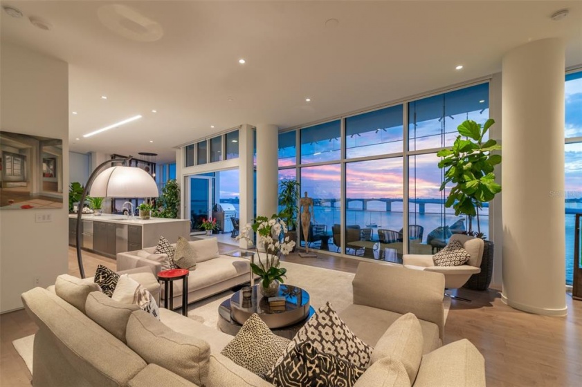 280 GOLDEN GATE POINT, SARASOTA, Florida 34236, 3 Bedrooms Bedrooms, ,3 BathroomsBathrooms,Residential,For Sale,GOLDEN GATE,A4526752