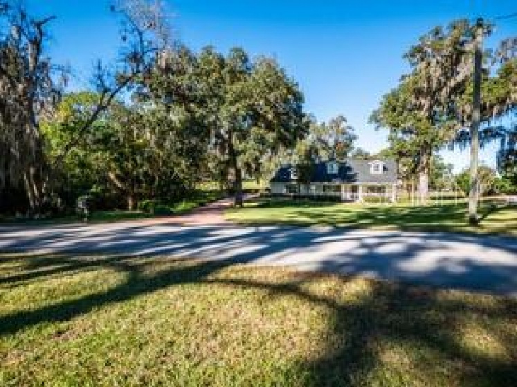 5402 76TH COURT, OCALA, Florida 34482, 3 Bedrooms Bedrooms, ,2 BathroomsBathrooms,Residential,For Sale,76TH,OM635007