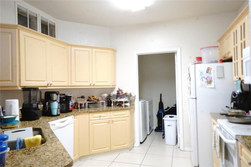 3577 CONROY RD, ORLANDO, Florida 32839, 3 Bedrooms Bedrooms, ,2 BathroomsBathrooms,Residential,For Sale,CONROY RD,O6007246