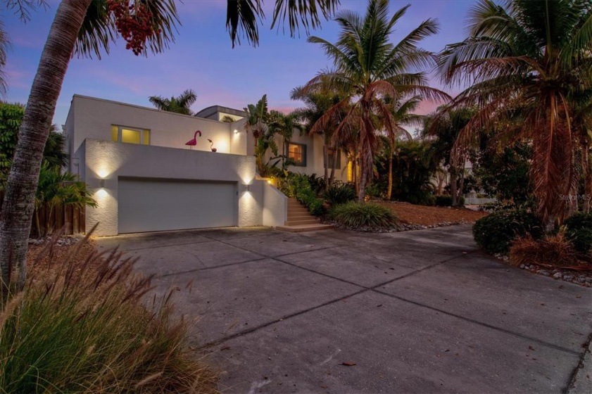 1168 WESTWAY DRIVE, SARASOTA, Florida 34236, 3 Bedrooms Bedrooms, ,3 BathroomsBathrooms,Residential,For Sale,WESTWAY,A4526595