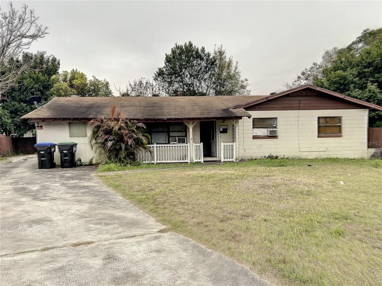 ORLANDO, Florida 32808, ,Residential Income,For Sale,O6005622