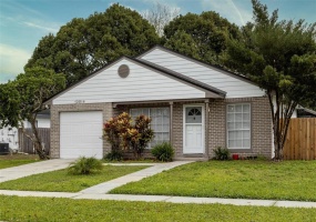 13814 COUNTRYPLACE DRIVE, ORLANDO, Florida 32826, 3 Bedrooms Bedrooms, ,2 BathroomsBathrooms,Residential,For Sale,COUNTRYPLACE,O5989547