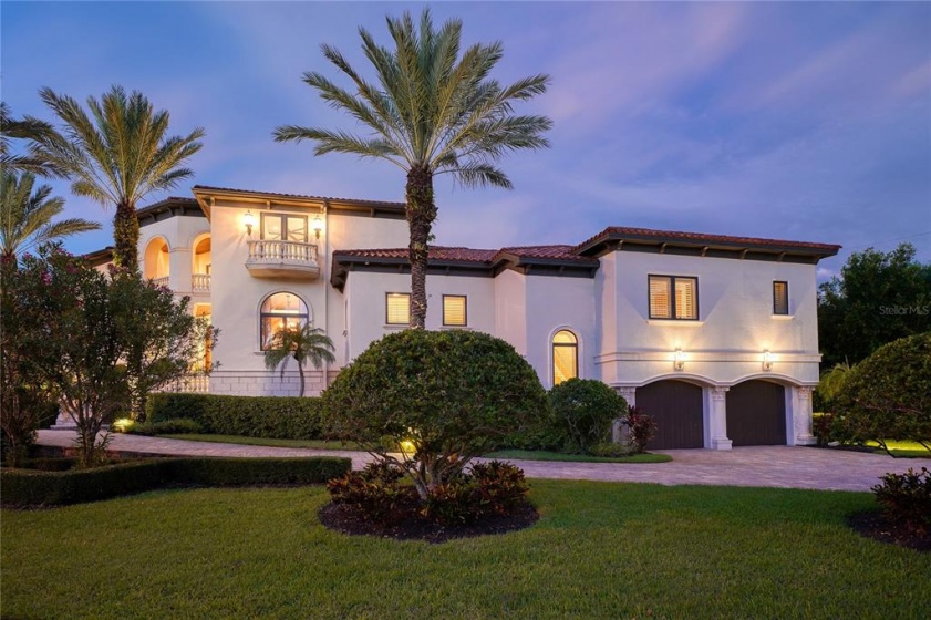 1373 HARBOR DRIVE, SARASOTA, Florida 34239, 6 Bedrooms Bedrooms, ,5 BathroomsBathrooms,Residential,For Sale,HARBOR,A4526939