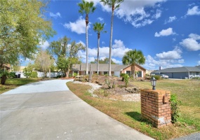 4333 WOODTREE LANE, ORLANDO, Florida 32835, 4 Bedrooms Bedrooms, ,3 BathroomsBathrooms,Residential,For Sale,WOODTREE,O6008668