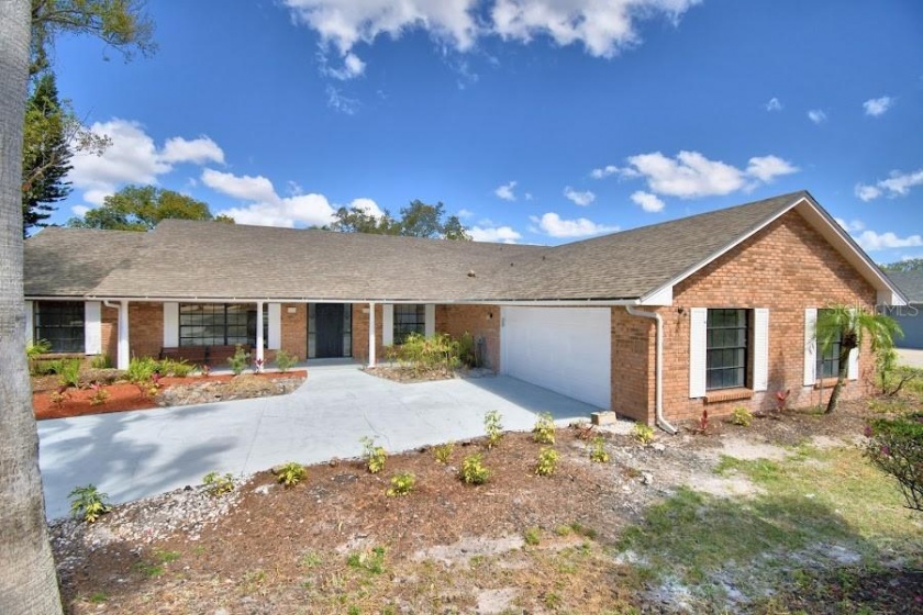 4333 WOODTREE LANE, ORLANDO, Florida 32835, 4 Bedrooms Bedrooms, ,3 BathroomsBathrooms,Residential,For Sale,WOODTREE,O6008668