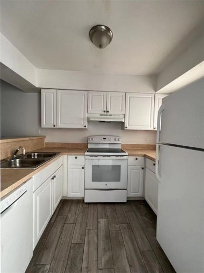 WINTER PARK, Florida 32792, 2 Bedrooms Bedrooms, ,2 BathroomsBathrooms,Residential,For Sale,O6008852