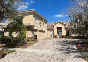 3757 EAGLE ISLE CIRCLE, KISSIMMEE, Florida 34746, 6 Bedrooms Bedrooms, ,4 BathroomsBathrooms,Residential,For Sale,EAGLE ISLE,S5063945