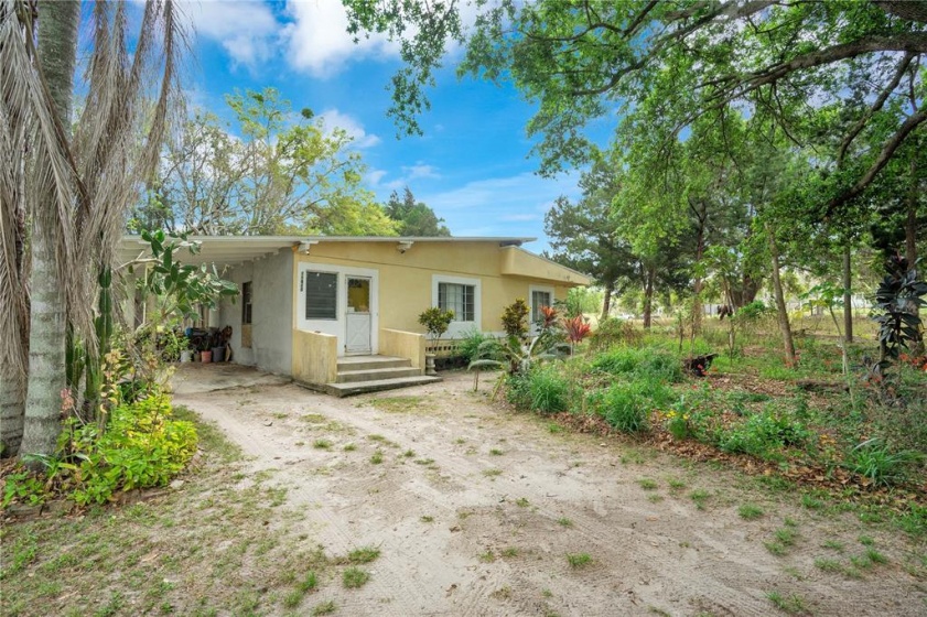CLERMONT, Florida 34711, 2 Bedrooms Bedrooms, ,1 BathroomBathrooms,Residential,For Sale,O6008481