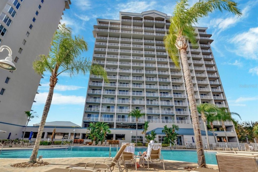 13415 BLUE HERON BEACH DRIVE, ORLANDO, Florida 32821, 1 Bedroom Bedrooms, ,2 BathroomsBathrooms,Residential,For Sale,BLUE HERON BEACH,O6009199