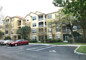 3326 ROBERT TRENT JONES DRIVE, ORLANDO, Florida 32835, 3 Bedrooms Bedrooms, ,2 BathroomsBathrooms,Residential,For Sale,ROBERT TRENT JONES,O6009333