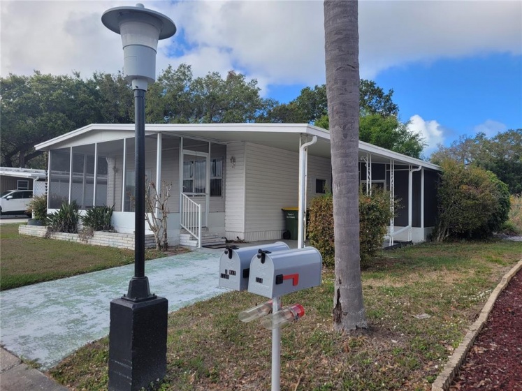 SARASOTA, Florida 34237, 2 Bedrooms Bedrooms, ,2 BathroomsBathrooms,Residential,For Sale,A4527808