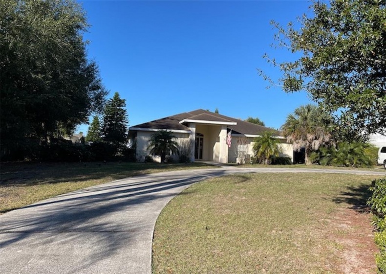 1025 LAKE HAMILTON DRIVE, WINTER HAVEN, Florida 33881, 3 Bedrooms Bedrooms, ,2 BathroomsBathrooms,Residential,For Sale,LAKE HAMILTON,S5064094