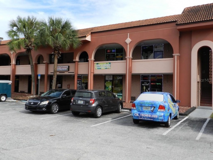 8421 ORANGE BLOSSOM TRAIL, ORLANDO, Florida 32809, 1 Bedroom Bedrooms, ,1 BathroomBathrooms,Residential,For Sale,ORANGE BLOSSOM,O6009677