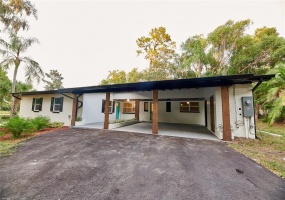 641 LAKE AVENUE, MAITLAND, Florida 32751, 3 Bedrooms Bedrooms, ,3 BathroomsBathrooms,Residential,For Sale,LAKE,O5981853