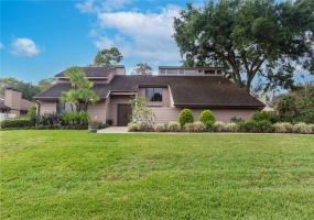 915 BROOKWOOD DRIVE, LAKELAND, Florida 33813, 4 Bedrooms Bedrooms, ,3 BathroomsBathrooms,Residential,For Sale,BROOKWOOD,P4919808