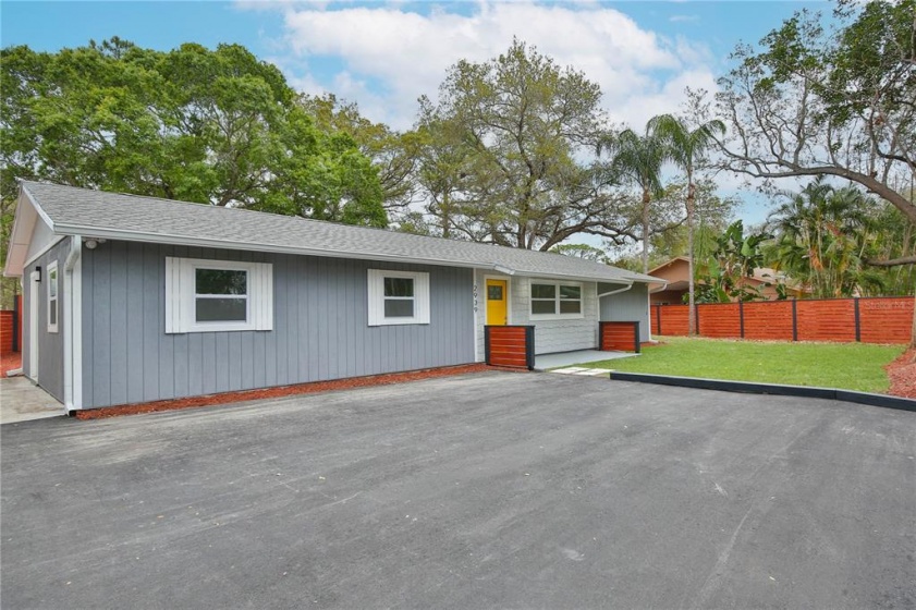 2939 HYDE PARK STREET, SARASOTA, Florida 34239, 3 Bedrooms Bedrooms, ,2 BathroomsBathrooms,Residential,For Sale,HYDE PARK,U8154828