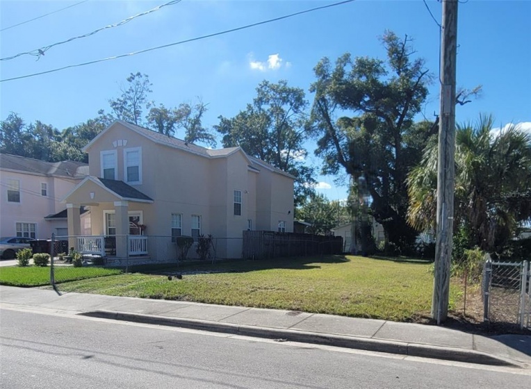 828 MCFALL AVENUE AVENUE, ORLANDO, Florida 32805, ,Land,For Sale,MCFALL AVENUE,O5980305