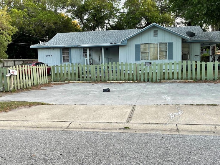 2062 5TH STREET, SARASOTA, Florida 34237, 4 Bedrooms Bedrooms, ,2 BathroomsBathrooms,Residential,For Sale,5TH,A4528099