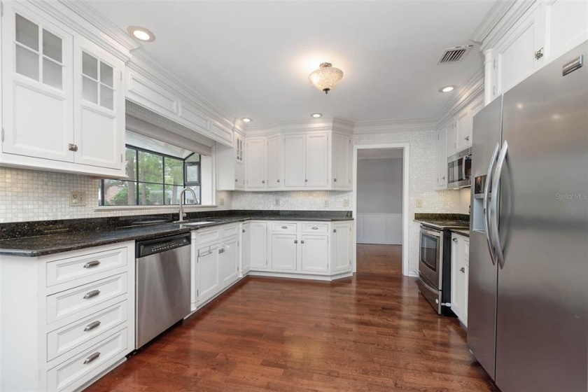 1405 SYMPHONY COURT, ORLANDO, Florida 32804, 4 Bedrooms Bedrooms, ,3 BathroomsBathrooms,Residential,For Sale,SYMPHONY,O6010647