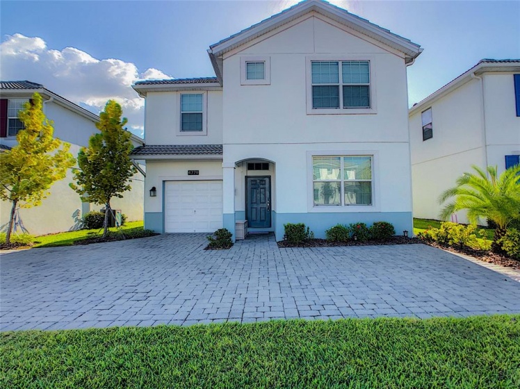 4779 KINGS CASTLE CIRCLE, KISSIMMEE, Florida 34746, 6 Bedrooms Bedrooms, ,5 BathroomsBathrooms,Residential,For Sale,KINGS CASTLE,S5062971