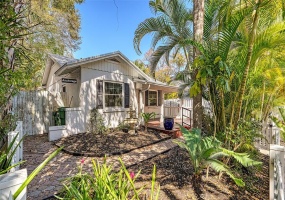 1919 LAUREL STREET, SARASOTA, Florida 34236, 3 Bedrooms Bedrooms, ,2 BathroomsBathrooms,Residential,For Sale,LAUREL,A4526217