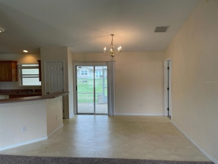 6 REDWOOD TRACK TRACE, OCALA, Florida 34472, 3 Bedrooms Bedrooms, ,2 BathroomsBathrooms,Residential,For Sale,REDWOOD TRACK,OM635576