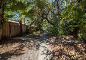 500 JEFFERSON AVENUE, SARASOTA, Florida 34237, 2 Bedrooms Bedrooms, ,1 BathroomBathrooms,Residential,For Sale,JEFFERSON,A4524122