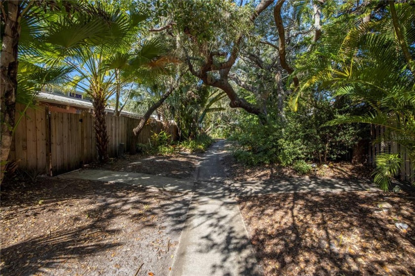 500 JEFFERSON AVENUE, SARASOTA, Florida 34237, 2 Bedrooms Bedrooms, ,1 BathroomBathrooms,Residential,For Sale,JEFFERSON,A4524122