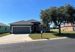 833 TERRANOVA ROAD, WINTER HAVEN, Florida 33884, 4 Bedrooms Bedrooms, ,2 BathroomsBathrooms,Residential,For Sale,TERRANOVA,P4919822