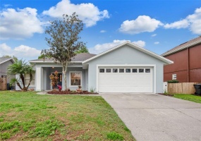 516 LITTLE LAKE COURT, WINTER HAVEN, Florida 33884, 3 Bedrooms Bedrooms, ,2 BathroomsBathrooms,Residential,For Sale,LITTLE LAKE,T3360983