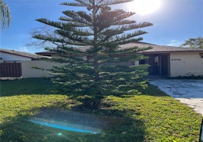 2743 LAKEFERN AVENUE, ORLANDO, Florida 32822, 3 Bedrooms Bedrooms, ,2 BathroomsBathrooms,Residential,For Sale,LAKEFERN,S5064453