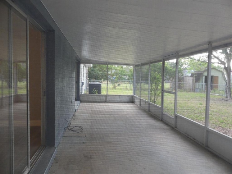518 BAHIA CIRCLE TRACK, OCALA, Florida 34472, 3 Bedrooms Bedrooms, ,2 BathroomsBathrooms,Residential,For Sale,BAHIA CIRCLE,O6011408