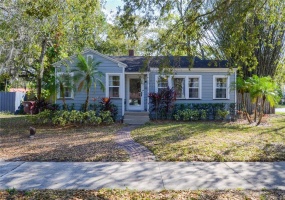 1442 YALE STREET, ORLANDO, Florida 32804, 3 Bedrooms Bedrooms, ,2 BathroomsBathrooms,Residential,For Sale,YALE,O6011521