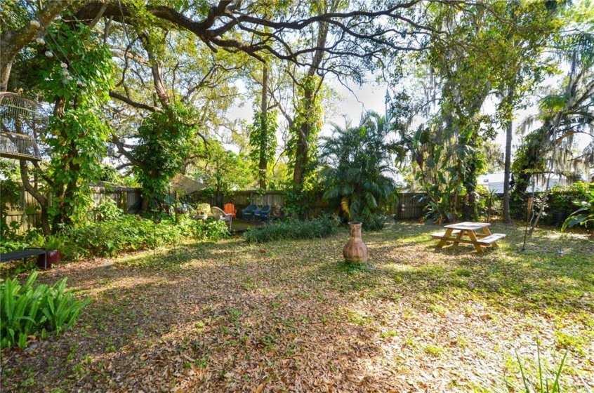 1442 YALE STREET, ORLANDO, Florida 32804, 3 Bedrooms Bedrooms, ,2 BathroomsBathrooms,Residential,For Sale,YALE,O6011521