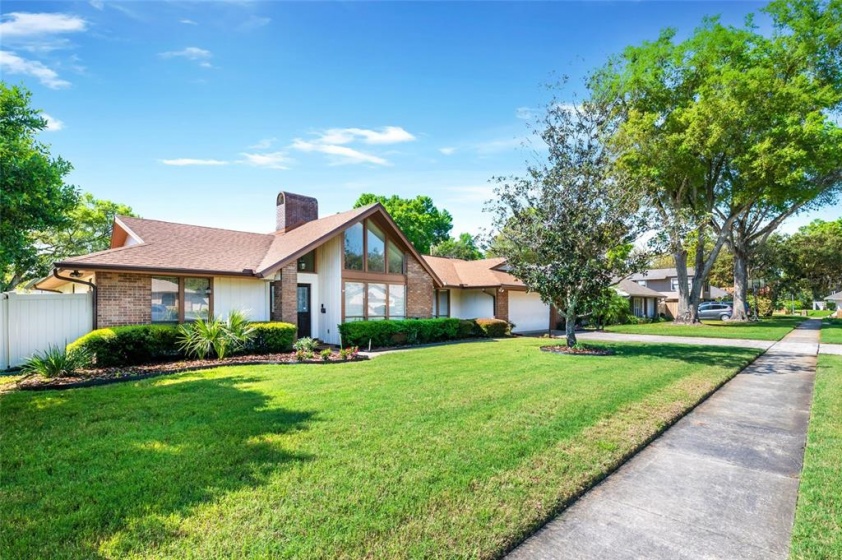 1092 HOWELL HARBOR DRIVE, CASSELBERRY, Florida 32707, 4 Bedrooms Bedrooms, ,2 BathroomsBathrooms,Residential,For Sale,HOWELL HARBOR,O6005545