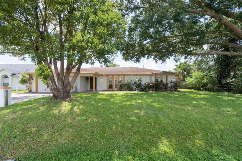 5636 TOMOKA DRIVE, ORLANDO, Florida 32839, 4 Bedrooms Bedrooms, ,3 BathroomsBathrooms,Residential,For Sale,TOMOKA,O6010392