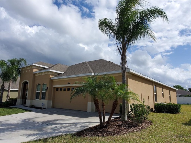 428 PALASTRO AVENUE, AUBURNDALE, Florida 33823, 4 Bedrooms Bedrooms, ,3 BathroomsBathrooms,Residential,For Sale,PALASTRO,T3361571