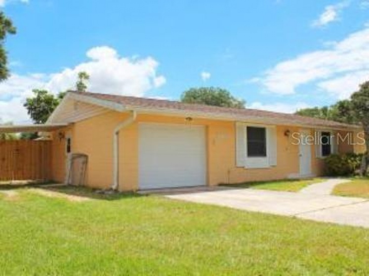 3217 MCINTOSH ROAD, SARASOTA, Florida 34232, 2 Bedrooms Bedrooms, ,2 BathroomsBathrooms,Residential,For Sale,MCINTOSH,A4528804