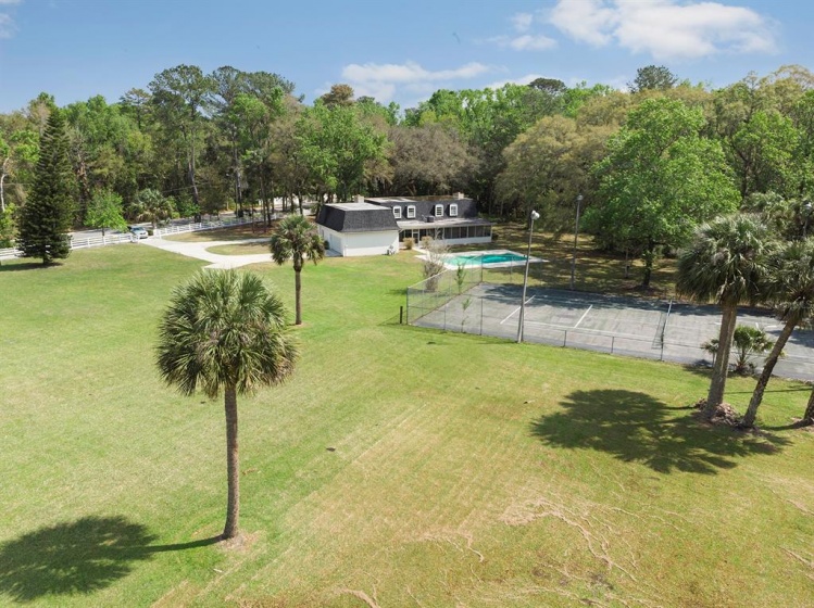 165 LESLIE LANE, LAKE MARY, Florida 32746, 5 Bedrooms Bedrooms, ,3 BathroomsBathrooms,Residential,For Sale,LESLIE,O5999162