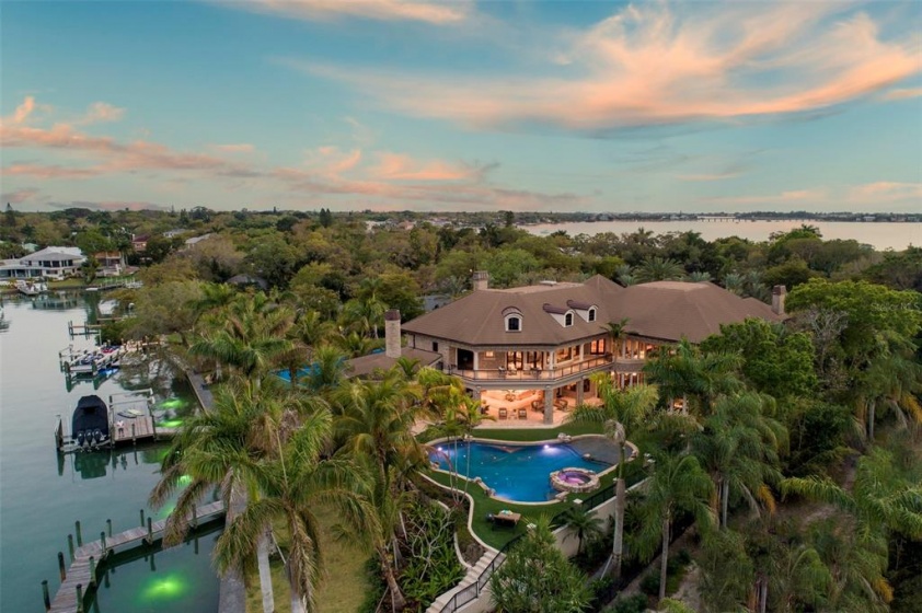 1423 & 1435 HILLVIEW DRIVE, SARASOTA, Florida 34239, 6 Bedrooms Bedrooms, ,7 BathroomsBathrooms,Residential,For Sale,HILLVIEW,A4525534