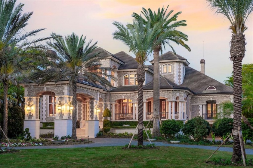 1423 & 1435 HILLVIEW DRIVE, SARASOTA, Florida 34239, 6 Bedrooms Bedrooms, ,7 BathroomsBathrooms,Residential,For Sale,HILLVIEW,A4525534