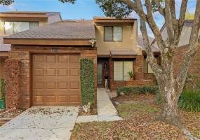 3913 VILLAS GREEN CIRCLE, LONGWOOD, Florida 32779, 3 Bedrooms Bedrooms, ,2 BathroomsBathrooms,Residential,For Sale,VILLAS GREEN,O6011535