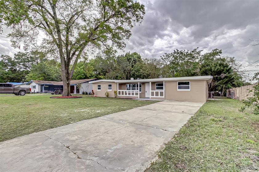 1650 LAKE BRANTLEY ROAD, LONGWOOD, Florida 32779, 4 Bedrooms Bedrooms, ,2 BathroomsBathrooms,Residential,For Sale,LAKE BRANTLEY,O6011937