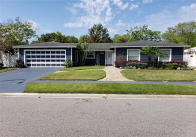 211 SHADY HOLLOW, CASSELBERRY, Florida 32707, 3 Bedrooms Bedrooms, ,2 BathroomsBathrooms,Residential,For Sale,SHADY,O6011983