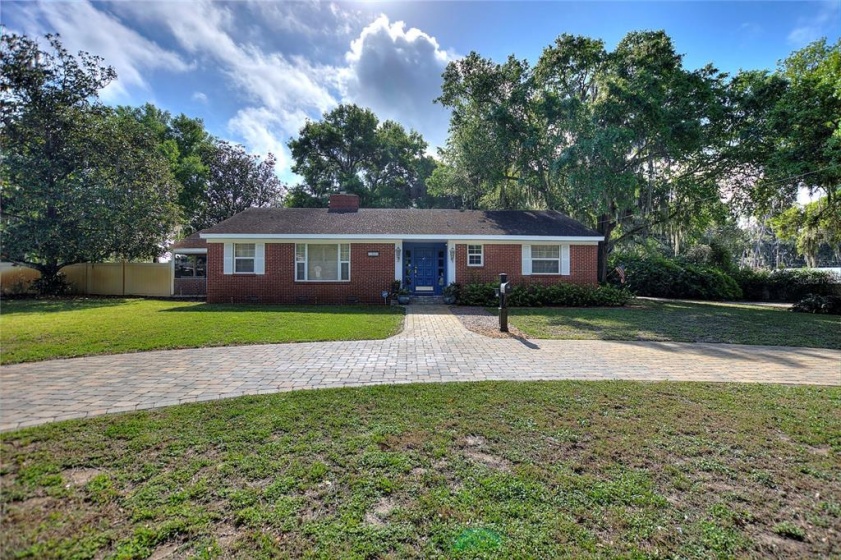 1260 17TH ST NW, WINTER HAVEN, Florida 33881, 3 Bedrooms Bedrooms, ,2 BathroomsBathrooms,Residential,For Sale,17TH ST NW,P4919939