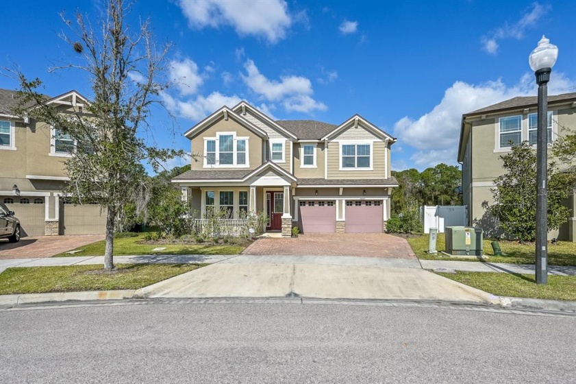 5025 DOVE TREE STREET, ORLANDO, Florida 32811, 5 Bedrooms Bedrooms, ,3 BathroomsBathrooms,Residential,For Sale,DOVE TREE,O6011982